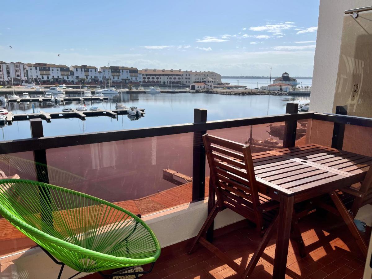T2 Sur Marina Avec Vue Spectaculaire Apartment Le Barcares Exterior photo